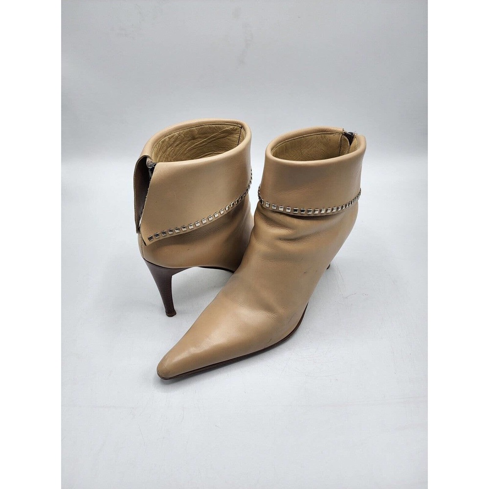 Claudia Guiti Leather Cream Ankle Bootie Sz 8 US / 38.5 EU Gently Worn